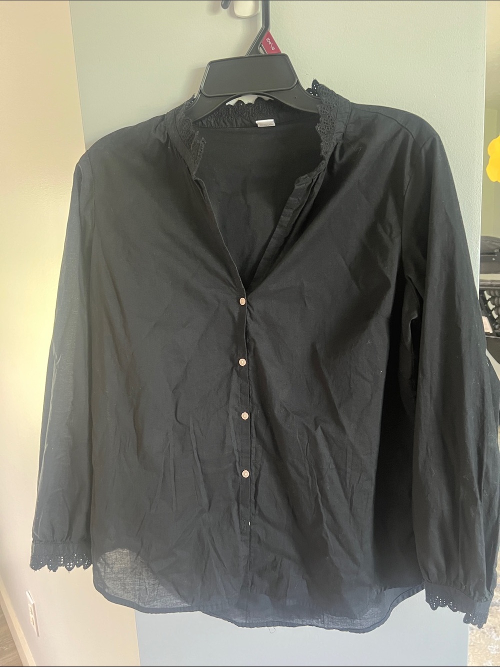 Old Navy Black Long-Sleeve Button-Up Blouse with Lace Trim